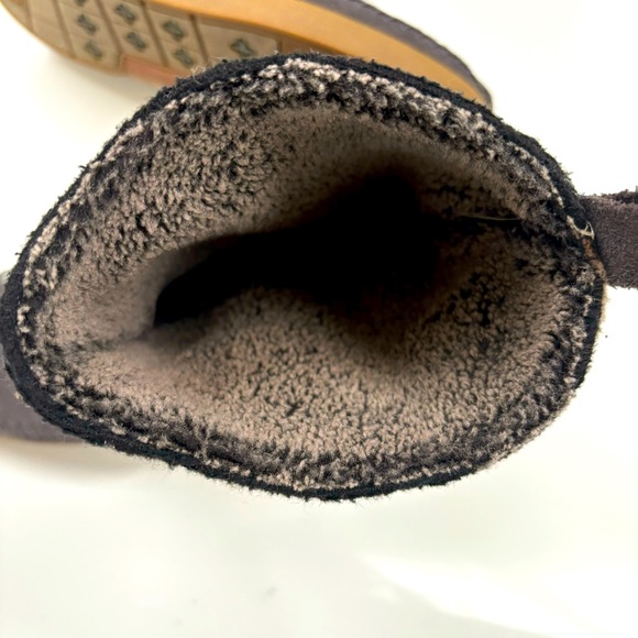 TOMS Boots Womens 7  Multicolor Leather Faux Fur Pull On Casual Excellent Cond. - Picture 7 of 11